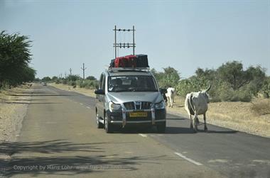 01 PKW-Reise_Bikaner-Jaisalmer_DSC2926_b_H600